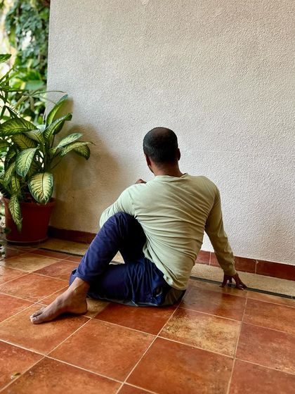 Pratyaksha Yoga - Yoga Teacher Training Asana Tutorials & Pose Breakdowns photo 24