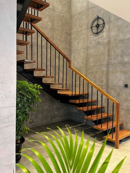 Akashraj V R - Residential Interior Design Staircases & Indoor Courtyards photo 9