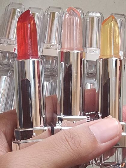 My magical jelly lipstick transforms from clear to a beautiful pink hue upon application. This one contains a tiny flower inside for a beautiful look.