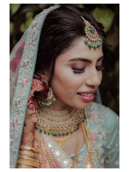 Snaptraits - Fashion & Portrait Photography Bridal Portraits: Grace & Radiance photo 13