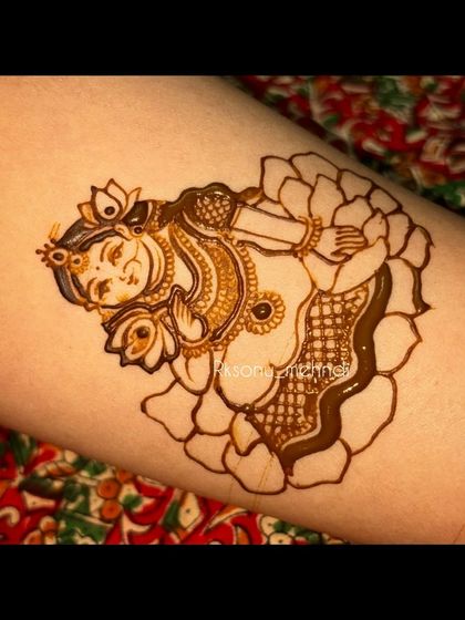 Sonu - Special Occasion Mehndi Baby Shower Celebrations photo 21