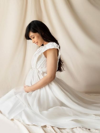 Elegant & Colorful Studio Portraits photo 7