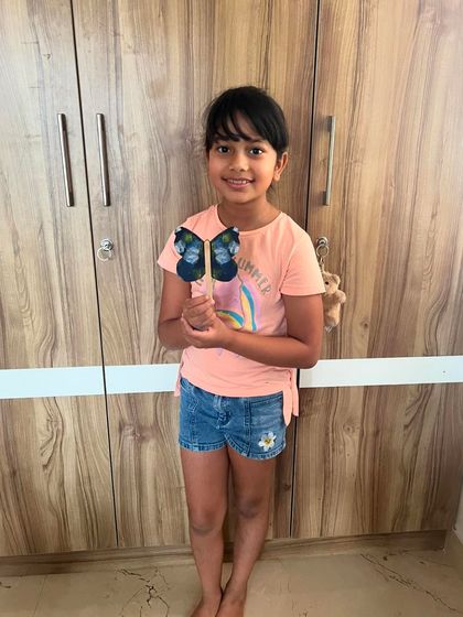 Little Creatives Club - Art Parties & Event Entertainment Happy Artists & Their Masterpieces photo 77