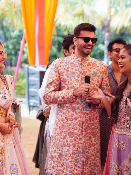 Laughter and fun with the couple during the Mehendi games.