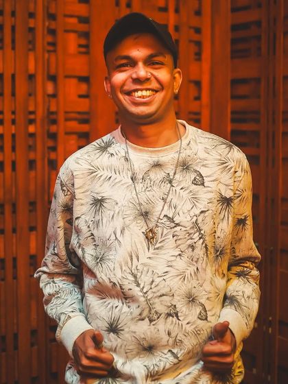 Behind the Decks photo 7