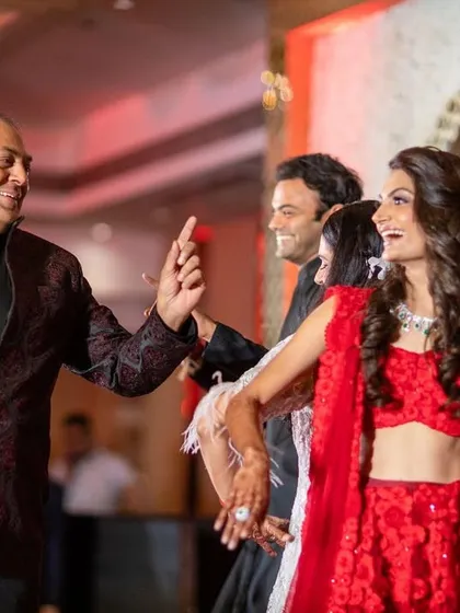 A happy moment on the dance floor with the bride and her father. We choreograph family dances that are full of joy and create lasting memories.