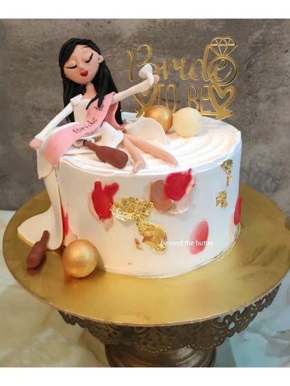 Wedding & Engagement Cakes photo 10