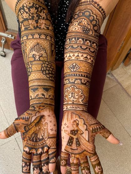 Umesh Kumar - Bridal & Wedding Mehandi Your Story in Henna: Custom & Portrait Designs photo 15