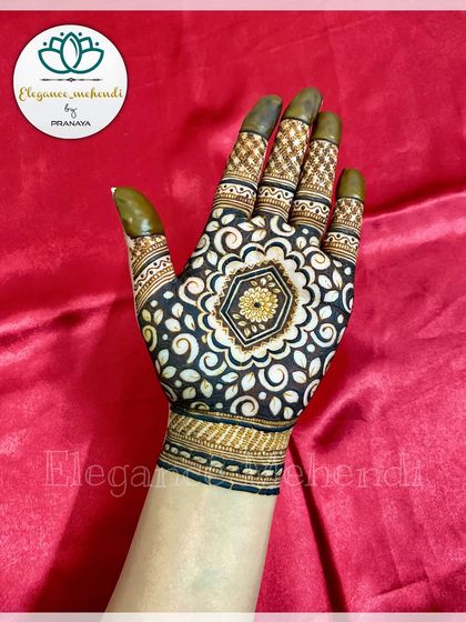 Minimal & Party-Ready Designs photo 28