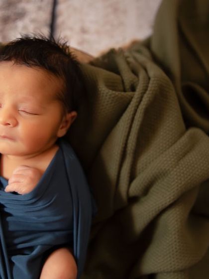 Meghana Merchant - Newborn Photography Simple & Sweet Swaddles photo 12