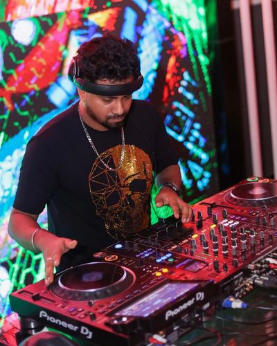 Club & Nightlife DJ/VDJ Services