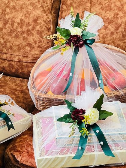 Gift Hamper - Wedding Gifting & Trousseau Packing Artistic Trousseau Packing photo 21