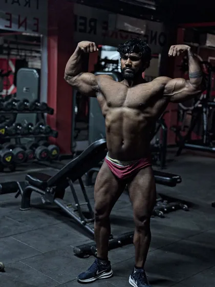 Another angle of my pre-competition condition. The focus is on being as dry and shredded as possible.