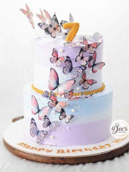 Dee's Bake Studio - Custom Cakes Elegant & Artistic Cakes photo 11