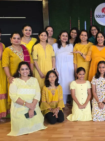 Posing with some of the lovely participants from the workshop. It's so rewarding to see so many happy faces after a great dance session.