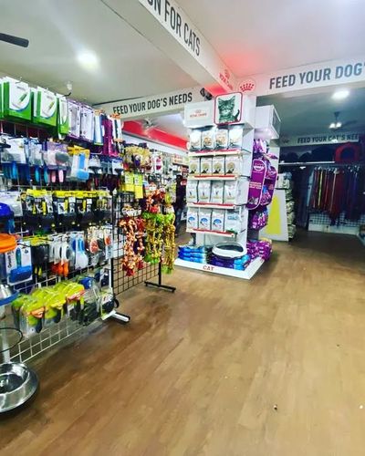 Pet Store & Supplies