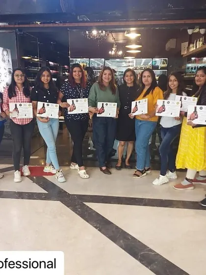 A throwback to our Advanced Nail Art Masterclass in Ahmedabad. It's always a pleasure to train such an enthusiastic group of artists.