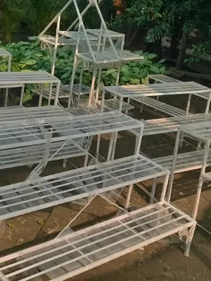 If you need many stands, I can supply them. Here you can see my collection of 3-stair and table-shaped metal stands, ready for wholesale orders or for large residential projects in Noida. Just drop a message for booking.