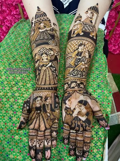 A complete bridal story on both arms. I've included multiple scenes, from the couple's portrait to the wedding rituals, creating a full narrative. This is the kind of detailed, story-based work I love to do for my brides.