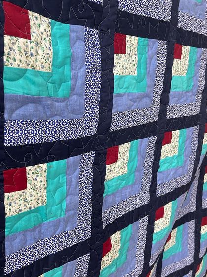 A detail shot of the Quarter Log Cabin blocks.