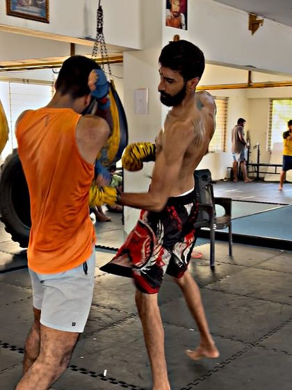 Madan Gowda - Martial Arts & Combat Sports Training Live Sparring & Ring Craft photo 13