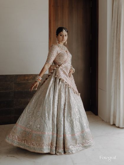 Solo Portraits: The Bride & Groom photo 31