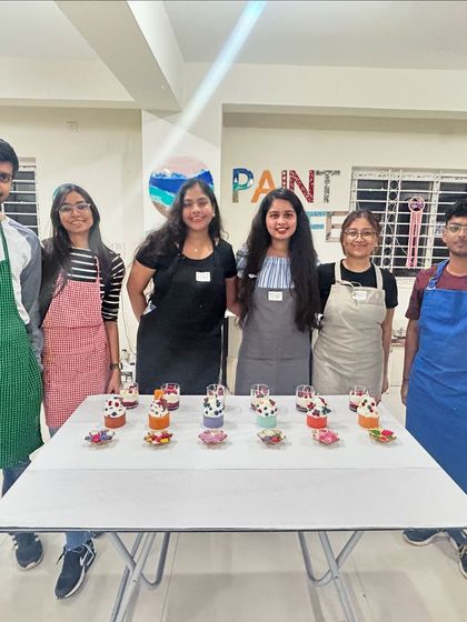 Paint Cafe Studio - Corporate Art Workshops Creative Candle Making photo 10