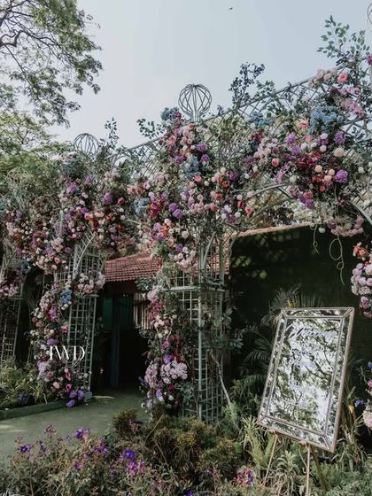 Enchanting Ceremonies: Mandaps & Aisles photo 19