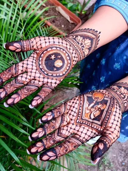 This Karwa Chauth design features the iconic scene of a wife viewing the moon, a beautiful piece of storytelling.