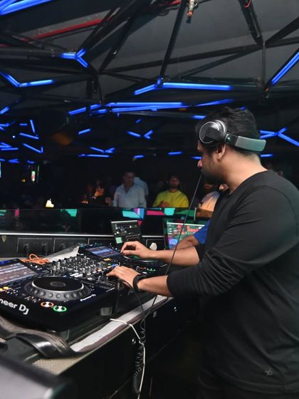 High-Energy Club Nights photo 37