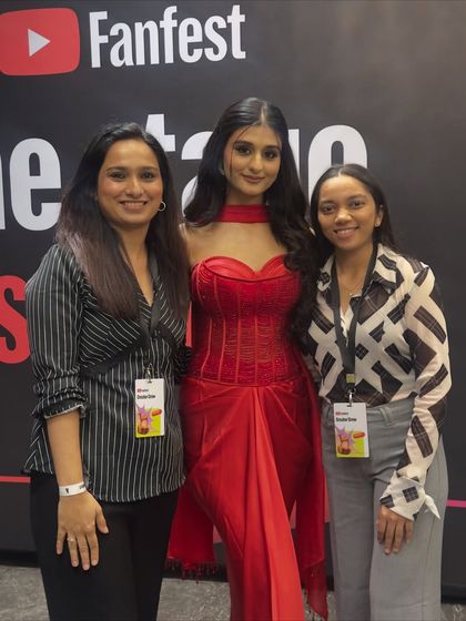A picture with my team and the gorgeous Payal Gaming at the YouTube Fanfest. It was an absolute joy to bring her red carpet glam to life for such a big event.