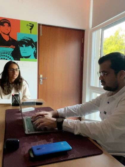 A female athlete in a personalized nutrition session. We provide tailored support to ensure every player, regardless of age or gender, is optimizing their health and performance.