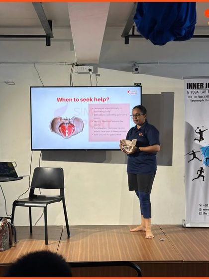 Our physiotherapist delivering a workshop on pelvic health for elite female athletes. We are committed to providing crucial education on topics like menstrual disorders and period management to support our athletes' health.