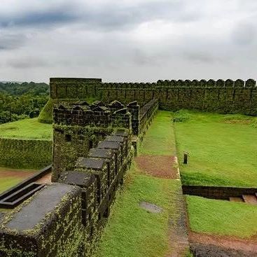 The historic Mirjan Fort, with its lush green lawns and ancient walls, offers a glimpse into the region's past.