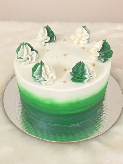 Classic Gateaux & Layer Cakes photo 14