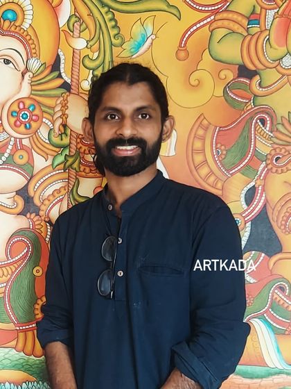 Good evening, dear friends. A quick photo from my travels, standing in front of a beautiful mural.