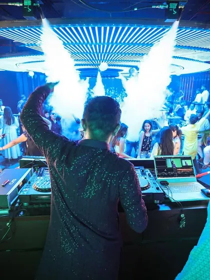 I bring the club-level production to your wedding. Special effects like these CO2 jets create a massive visual impact and take the energy of your cocktail or reception party to a whole new level.
