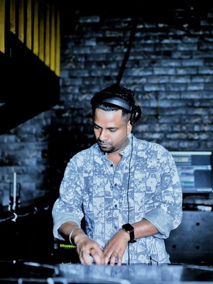 DJ Vidyut - Club & Nightlife DJ/VDJ Services The DJ Vidyut Lookbook photo 33