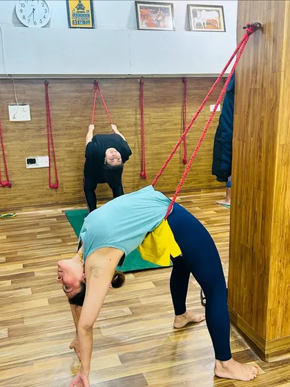 We use every tool available to enhance your practice. Wall rope yoga is fantastic for achieving deep, supported backbends, helping to open the heart and improve spinal flexibility with stability.