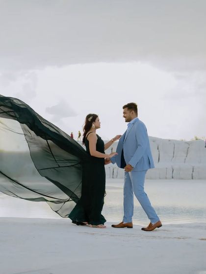 Dreamy Escapes: Unique Landscapes & Gowns photo 38