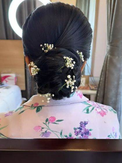 Laxmi Ramkrishna - Special Occasion Hairstyling Elegant Buns & Updos photo 7