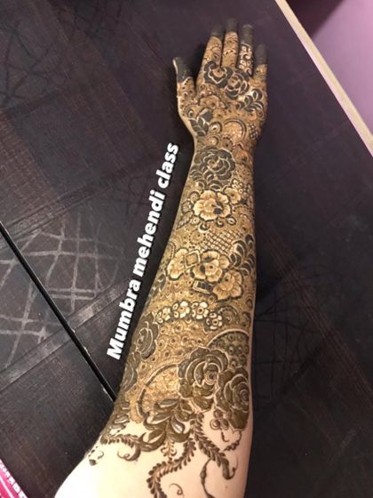 Traditional Indian & Bridal Mehendi photo 3