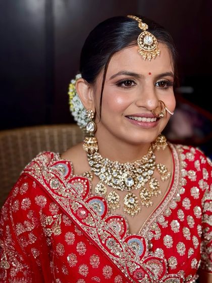 Traditional Bridal Looks photo 59