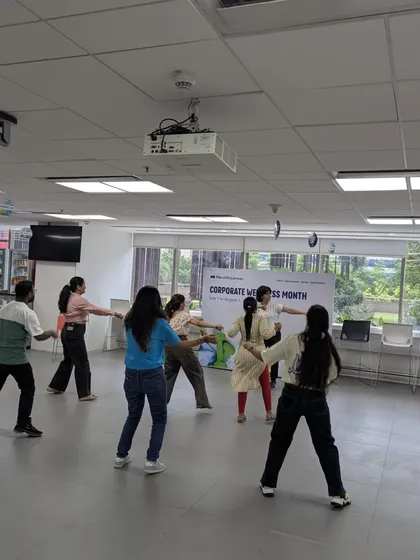A glimpse of my Zumba session at Mercer during their wellness month. I ensure my routines are engaging from every angle, so the whole group feels part of the action.