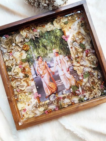 Vinys Galleria - Custom Resin Home Decor Wedding Memories in Wooden Frames photo 32