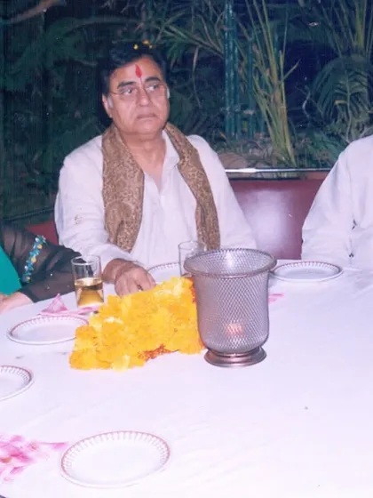 Remembering the iconic Jagjit Singh Ji during one of his visits. My venue has been a second home for many great artists, offering a space for both grand performances and quiet, personal gatherings.