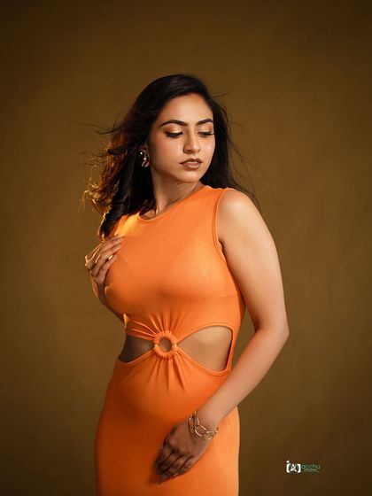 Acchu - Portrait & Fashion Photography Studio Portraits: Bold & Moody photo 3