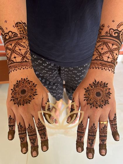 Lotus Mehendi Arts - Event Mehendi Services Intricate Bridal & Sangeet Mehendi photo 20