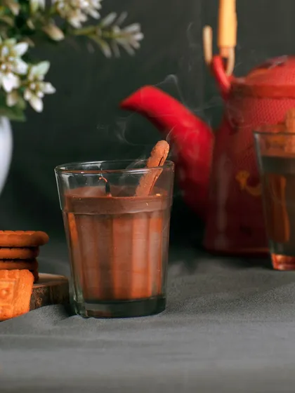 I created this Chai Biscuit Candle to capture that perfect feeling of dipping a Parle-G biscuit into a hot cup of tea. Scented with warm cardamom, it’s pure nostalgia in a glass. This is for anyone who believes a gift should touch the heart and bring back fond memories.