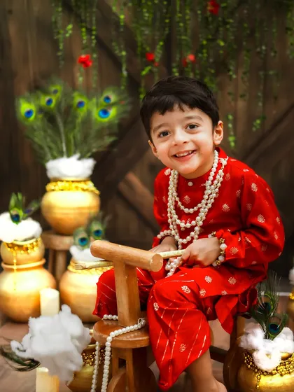 A happy and content Ladoogopal. His smile is the highlight of this beautiful, traditional portrait.